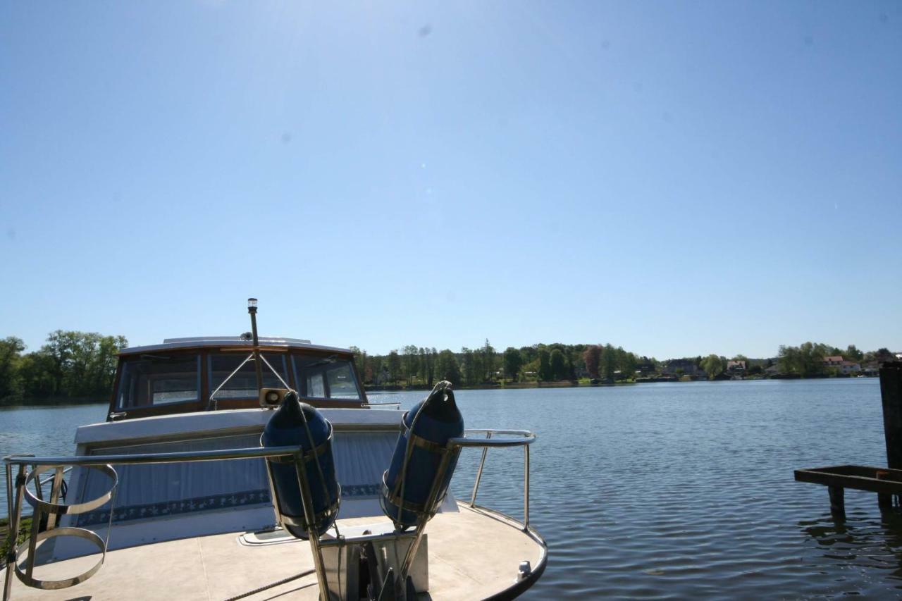 Schoene 3Zimmer Ferienwohnung Direkt Am Baalensee Fürstenberg-Havel Exterior foto